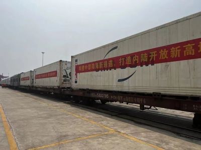 全省首趟！巴西果汁顺利运抵赣州国际陆港，助力进出口双循环